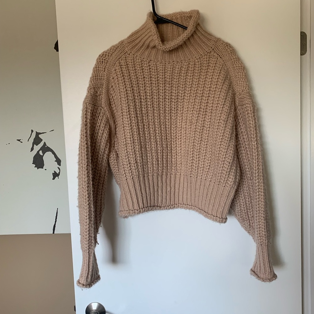 Knitt sweater chunky and stylish